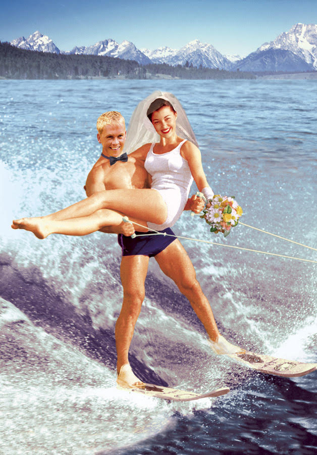 P129 - Waterskiing Wedding Postcard